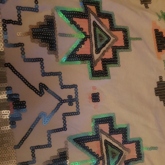 Express mini aztec sequin skirt - Picture 2 of 4